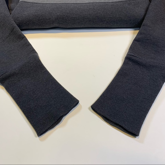 Sz. 4 Lululemon grey mock neck zip up sweater - Picture 6 of 11
